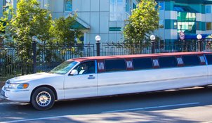 Лимузин на свадьбу В4502