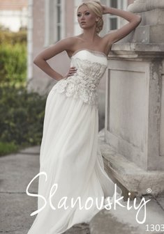 Свадебное платье S41803. С прямой юбкой, длинное без шлейфа.