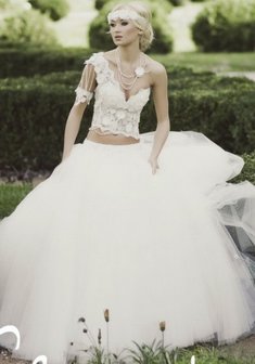 Свадебное платье S41811. С пышной юбкой, длинное без шлейфа.